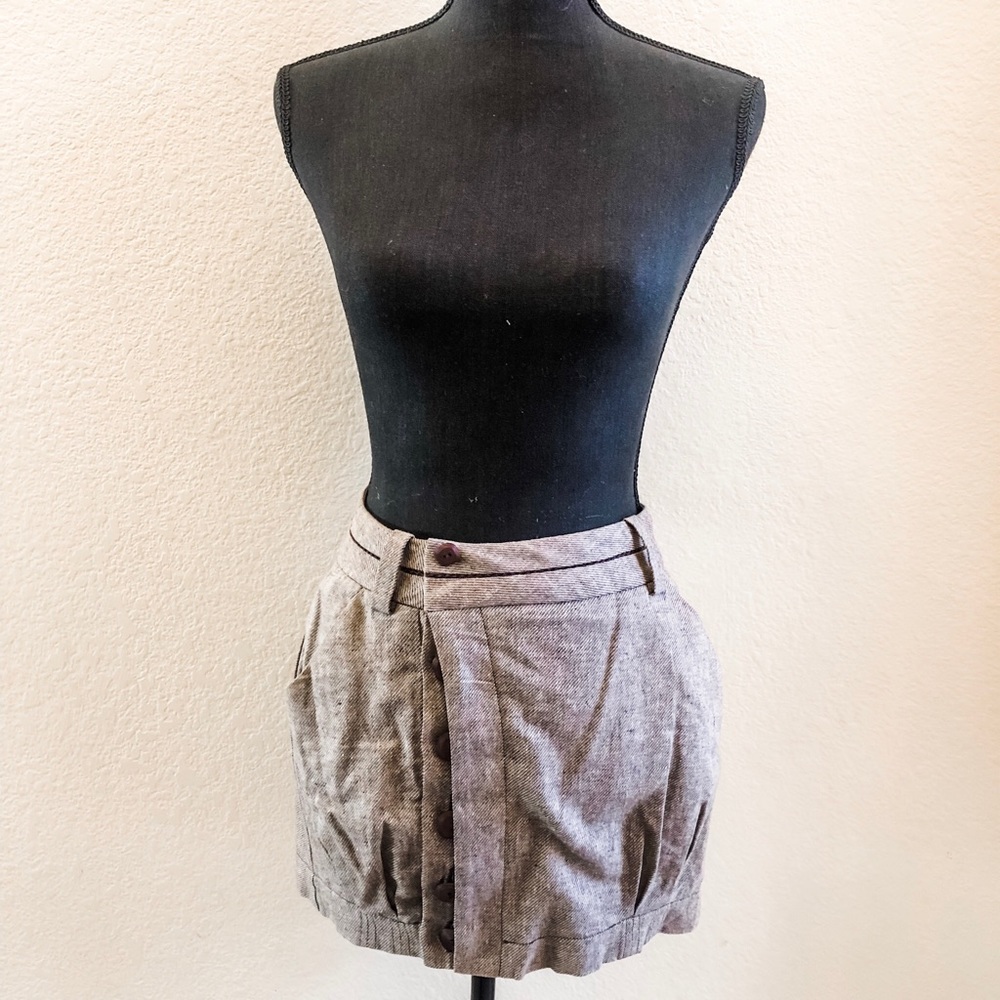 *NEVER WORN* BCBG Tweed Button Down Mini Skirt
